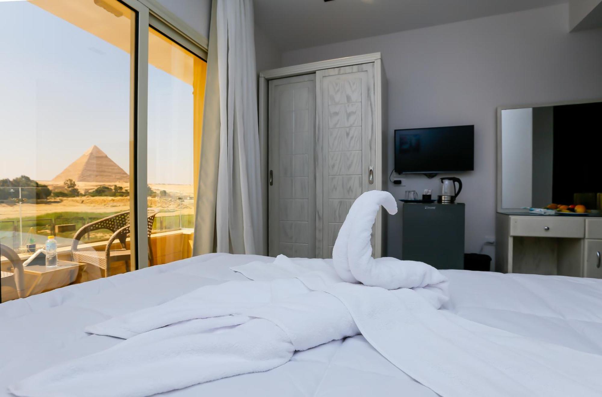 Pyramids Land Palace Kafret el-Gabal エクステリア 写真
